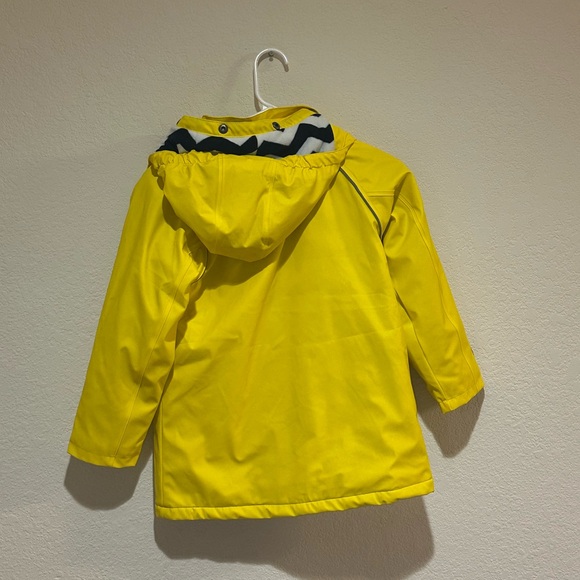 Muddy Puddles-Waterproof Fleece Lined Yellow Jacket.Detachable Hood.Zipper works - Picture 4 of 7